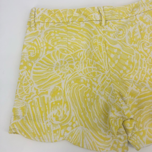 Lilly Pulitzer Palmita Shorts in Lilly’s Lemon Sea Cups - Picture 8 of 15